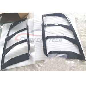 <span class=keywords><strong>Para</strong></span> Ford Mustang 2018-2021 cubierta de marco de luz trasera de fibra de carbono accesorios de coche - Product Image 4