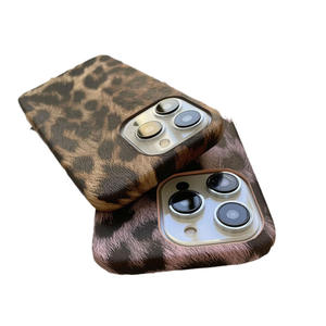 Custodia in pelle di lusso leopardata con tre confezioni <span class=keywords><strong>Cover</strong></span> protettiva a freddo per <span class=keywords><strong>iPhone</strong></span> 16ProMax 14 13 cellulare per <span class=keywords><strong>Apple</strong></span> - Product Image 5