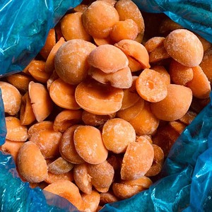 Suku cadang aprikot manis Frozen IQF 20 + Tahun | Mitra OEM andal untuk pedagang grosir Global | Kualitas kelas konsisten 10kg - Product Image 5