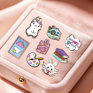 Spilla in metallo smaltato morbido di alta qualità, personalizzata, con design speciale per tè al latte, caffè e bubble tea, con scatola regalo - Product Image 5