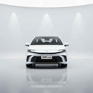 Nuevo Toyota <span class=keywords><strong>Camry</strong></span> 2.0L Elite 2026, <span class=keywords><strong>0</strong></span> <span class=keywords><strong>km</strong></span>, Volante a la Izquierda, Asientos de Cuero, Interior Oscuro, Control de Crucero Adaptativo, Tracción Delantera - Product Image 1