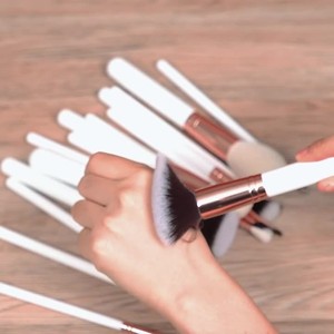 2026 Witte Kleur Make-up Kwasten Private Label 15-delige Cosmetische Make-up Kwastenset - Product Image 5