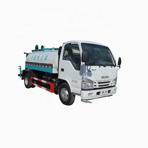 Caminhão de pulverização ISUZU 5-7 cbm Verde