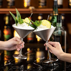 الفاخرة الفولاذ المقاوم للصدأ 304 مارتيني الزجاج جونميتال الأسود زجاجات الشمبانيا المربعة القدح كوب نبيذ أحمر كوب - Product Image 6