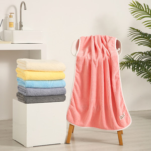 Serviette de bain en polaire corail 70x140cm, absorbante, couleur unie, pour usage domestique, ensemble de serviettes rectangulaires - Product Image 1