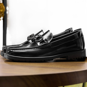 Chaussures habillées classiques pour hommes, idéales pour mariage et soirée, à bout pointu, à lacets, en cuir véritable, antidérapantes, respirantes, pour le bureau et les occasions formelles - Product Image 1