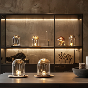 Campana <span class=keywords><strong>di</strong></span> <span class=keywords><strong>Vetro</strong></span> Decorativa Natalizia Trasparente con Rosa, Cupola in <span class=keywords><strong>Vetro</strong></span> con Luce LED e Base in Legno Fatta a Mano, Stile Romantico - Product Image 3