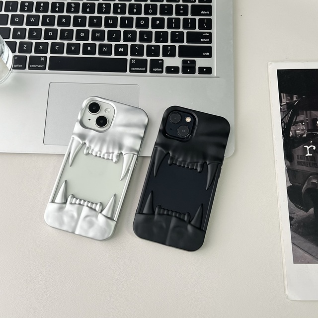 Creative Personality Frosted Tiger Teeth Fashion Phone case IPhone16promax 15pro Drop Proof Case 14 13 12 11 Luxury