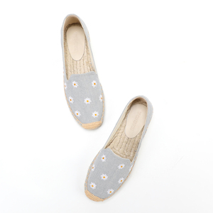 <span class=keywords><strong>Espadrilles</strong></span> plates brodées Daisy pour femme, faites à la main, en toile, à enfiler, respirantes, <span class=keywords><strong>semelle</strong></span> en <span class=keywords><strong>corde</strong></span> de jute, mocassins d'été - Product Image 3