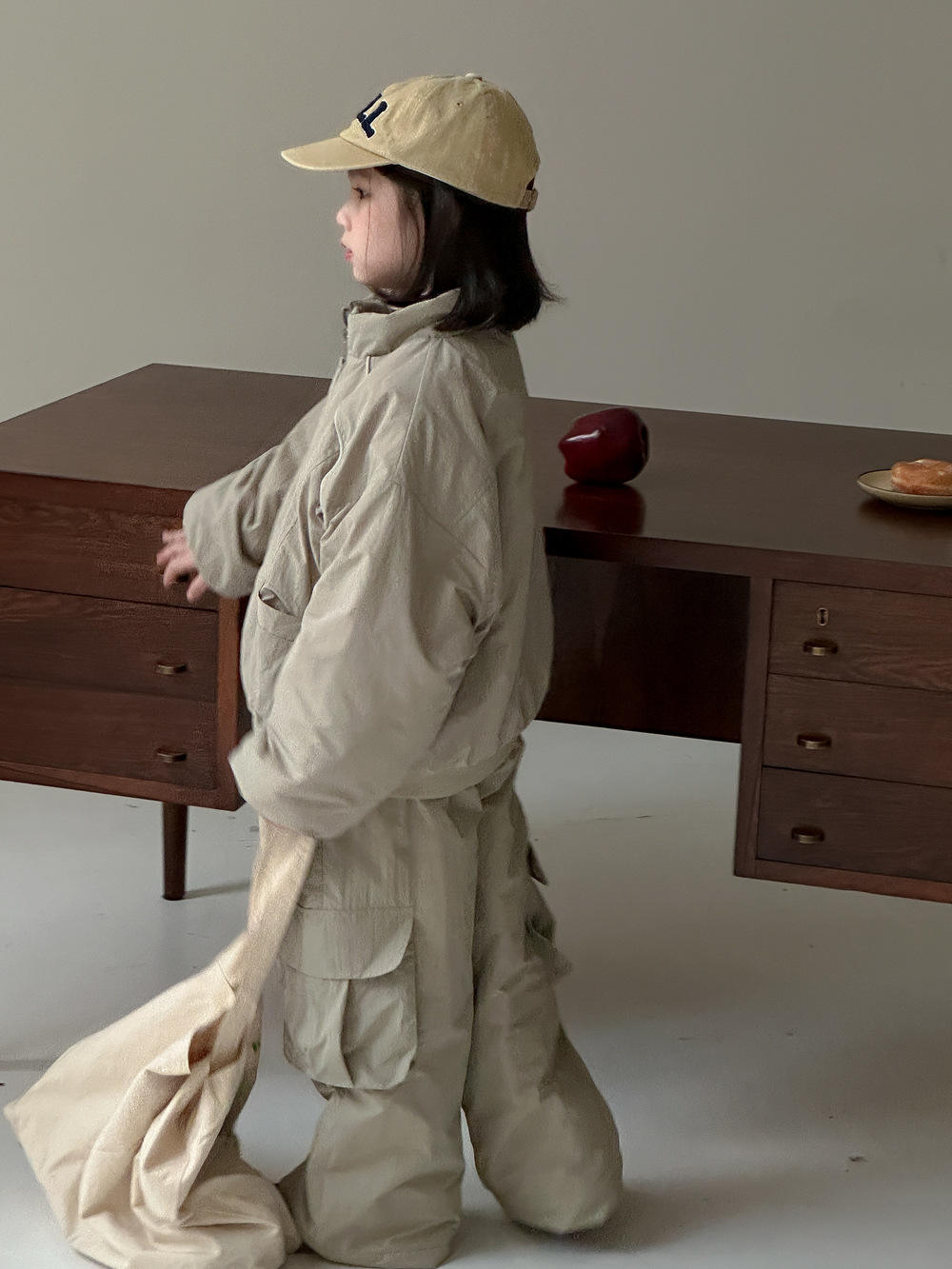 Thickened tooling two-piece light green