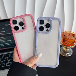 เคสใสประดับเพชรหรูหรา รุ่น Glitter Diamond Rhinestones Bling สำหรับ iPhone 16 Pro Max 15 13 12 11 14 Plus  ฝาหลังอะคริลิกใส - Product Image 3