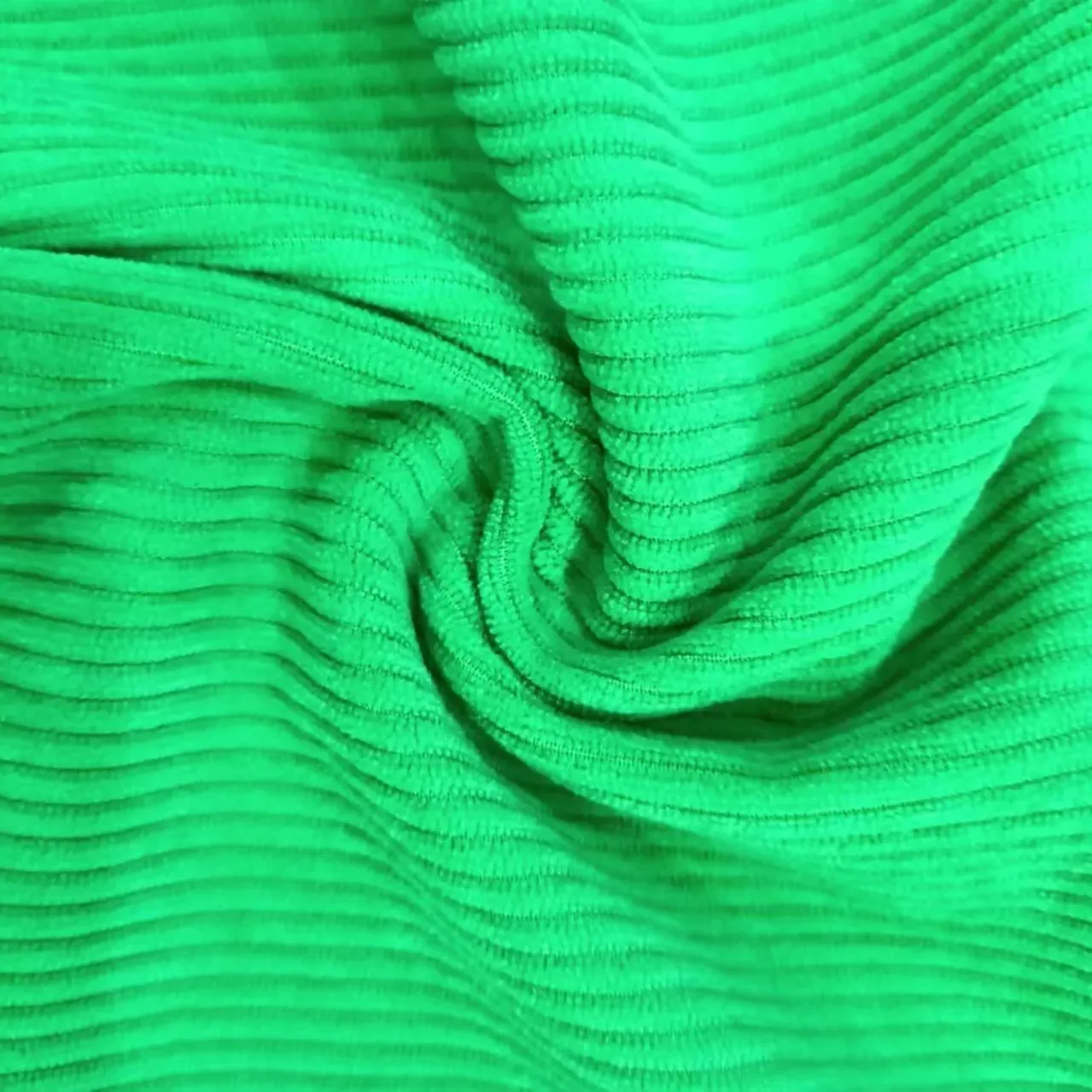 Oushida hot selling cut pile velvet fabric with 100%polyester can be made into garments dresses and home-textile cushion