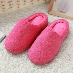 <span class=keywords><strong>Pantofole</strong></span> Invernali Unisex per Famiglia con Suola in Memory Foam, per <span class=keywords><strong>Uomo</strong></span> e Donna, da Interno - Product Image 6