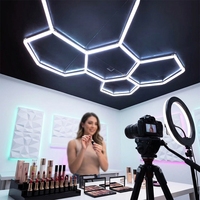 Solutions d'éclairage personnalisées, montage gratuit, luminosité élevée 120 lm/w, luminaires LED hexagonaux à fixation par vis pour diffusion en direct