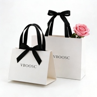 Sacs cadeaux en papier kraft blanc personnalisables avec logo écologique de luxe, avec ruban, pour l'emballage de bijoux