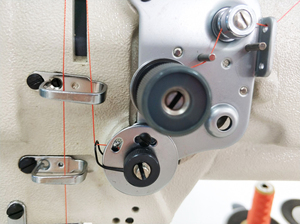 Máquina <span class=keywords><strong>de</strong></span> <span class=keywords><strong>Coser</strong></span> Industrial Vertical <span class=keywords><strong>de</strong></span> Cuero para Computadora, <span class=keywords><strong>de</strong></span> Alta Resistencia, con Motor <span class=keywords><strong>de</strong></span> Alta Velocidad, Nueva, 1 Año <span class=keywords><strong>de</strong></span> Garantía RN-8365D - Product Image 6