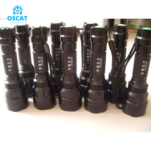 Lámpara de Wood OSCAT EURPET Clásica, Confiable y Reutilizable para Clínicas Veterinarias, Hospitales y Equipos Dentales para Perros - Product Image 2