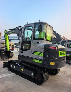 Excavatrice sur chenilles Zoomlion noire de 6 tonnes, équipement de construction lourd - Product Image 4