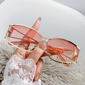 Gafas de sol rectangulares Y2K con montura completa UV400, protección solar para mujer, gafas de moda con montura metálica - Product Image 2