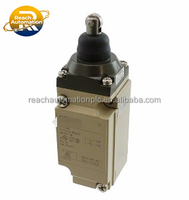D4A-3101N, interrupteur de fin de course polyvalent, levier à rouleaux, standard, SPDT, double contact, sans indicateur, conduit G1/2 en stock