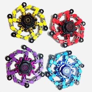 Fidget Spinners - Échantillon Gratuit - Fidget Spinner Transformable en Robot à Chaîne - Jouet Mécanique pour Doigts - Product Image 1