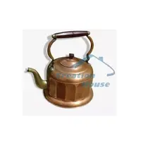 กาต้มน้ำชาทองแดงโบราณที่ทำด้วยมือ