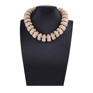 Trendy Geometric <b>Resin</b> Beaded Multi-color <b>Necklace</b> for Women - Product Image 3