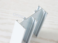 Exportation de profilés en aluminium pour fenêtres en verre 5020 3831 3825 744 8025 Série de profilés pour la fabrication de fenêtres et de portes en verre pour la Colombie