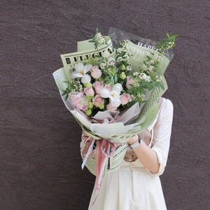 LUCIA impermeable periódico inglés papel de regalo ramo envoltura flor papel flor tienda suministros de embalaje - Product Image 6