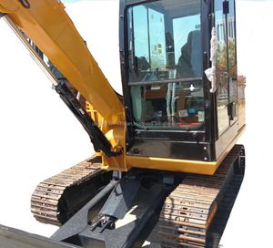 รถขุดไฮดรอลิกมือสอง Cat 305.5e2 ขนาดเล็ก น้ำหนักใช้งาน 5 ตัน พร้อมเครื่องยนต์และปั๊มยี่ห้อ Caterpillar - Product Image 1