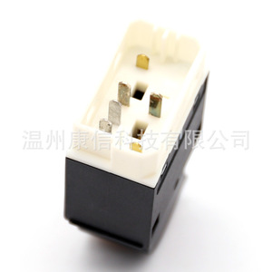 Vente directe d'usine de l'interrupteur de fenêtre 504266733 pour les fenêtres de voiture Iveco Euro Cargo - Product Image 1