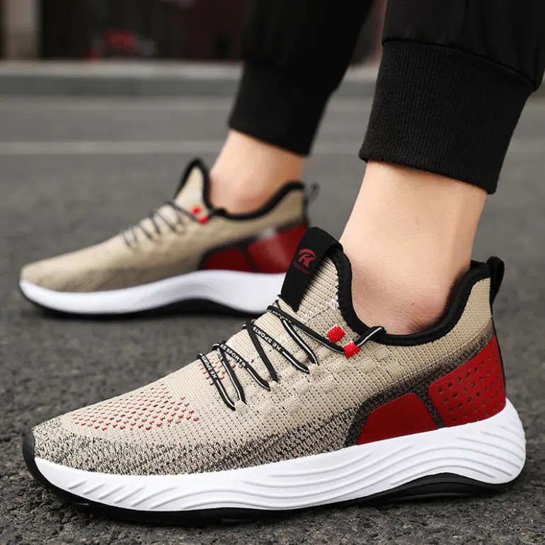 2021 new trend fashion mesh fabric breathable green grey color yellow patch men's running shoes hiking shoes for men