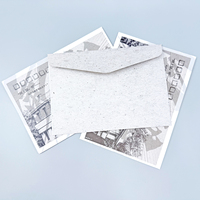 Boîte d'emballage en papier pour enveloppe kraft noire personnalisée Papier couché et offset avec bouton de ficelle pour sac avec logo UV ponctuel