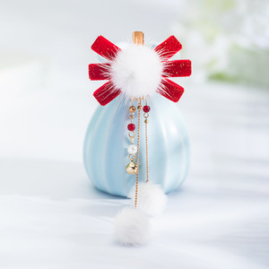 Liquidación de accesorios para faldas de estilo étnico para niños, pinzas para el pelo con pompones de visón, lindos y dulces accesorios para el pelo de estilo antiguo. - Product Image 4