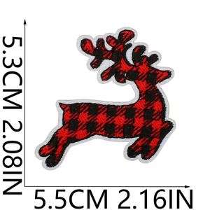 Parche Termoadhesivo Bordado de Reno Navideño con Guante y Diseño de Café, Rojo Mate a Cuadros, de Dibujos Animados Lindos para Decoración - Product Image 6