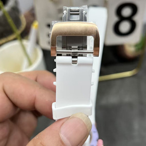 Montre-bracelet mécanique squelette pour femme, style classique et élégant de créateur haut de gamme, boîtier en céramique Cotton Candy 0701 - Product Image 5