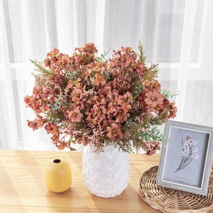 Bouquet de fleurs artificielles Michelia rose en PVC souple pour la décoration de la maison MW24832 - Product Image 1