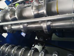 Máquina Formadora de Tejas de Piso de Lámina Trapezoidal y Corrugada de Doble Capa con Motor y Rodamiento 220V/380V - Product Image 5