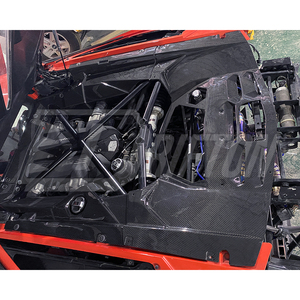 Juego de Cubiertas de Fibra de Carbono Seca para el Compartimento del Motor para Lamborghini Aventador LP700 - Product Image 2