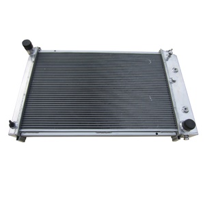 Radiador de aluminio para Chevrolet Blazer C10 C20 C30 Caprice El Camino <span class=keywords><strong>Van</strong></span> Monte Nova/Buick Apollo Century Este Wagon Auto Parts - Product Image 2