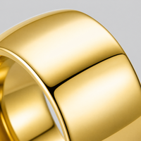 18K Vergoldeter Edelstahlring 12mm Bogenförmig Poliert Anpassbarer Text Schlicht Elegant Hypoallergen Großhandel für Herren