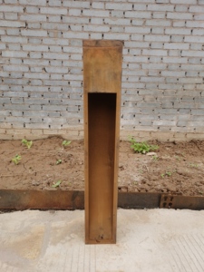โคมไฟสนามเหล็กคอร์เทนสไตล์เรโทรรัสติกสำหรับตกแต่งสวนกลางแจ้ง - Product Image 6