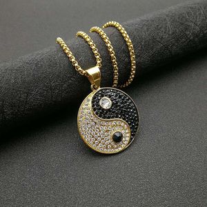 Collana con Ciondolo Yin Yang Minimalista Trendy in Acciaio Inox 316L Placcato Oro 18K per Uomo e Donna - Product Image 4