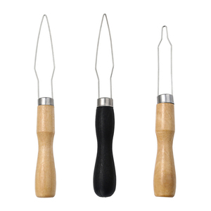 Herramienta de Ayuda para Cierres y Botones JP Dress Aid con Mango de Madera, Gancho para Botones, Asistente para Coser Botones - Product Image 5