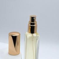 Flacon de parfum rectangulaire haut et fin de 10 ml et 15 ml avec bouchons multicolores, flacon pulvérisateur de parfum en verre avec logo personnalisé