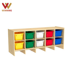 Casier mural pour garderie avec 10 compartiments, mobilier Montessori pour crèche, rangement pour vêtements et sacs d'école - Product Image 1