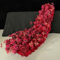 Décoration de scène de mariage de luxe faite à la main en soie artificielle : cascade de roses, rangée de fleurs, chemin de table, toile de fond, arches murales