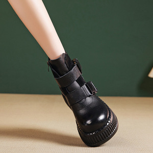 Leggero stile britannico di lusso per Martin stivali da <span class=keywords><strong>donna</strong></span> in vera pelle autunno inverno stivali corti spessi Sole retrò - Product Image 1