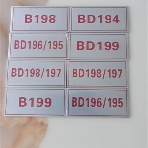 Targhetta metallica termoresistente per pannelli di utilità portuali con codice batch e indicazione della temperatura - Product Image 1
