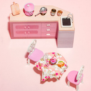 KNOWME Belle Princesse Miniature <span class=keywords><strong>Maison</strong></span> <span class=keywords><strong>de</strong></span> Poupée Meubles Grand Ensemble <span class=keywords><strong>de</strong></span> Jeu en Bois pour les Âges 8 + Mini Toy Style-Vente en Gros - Product Image 4